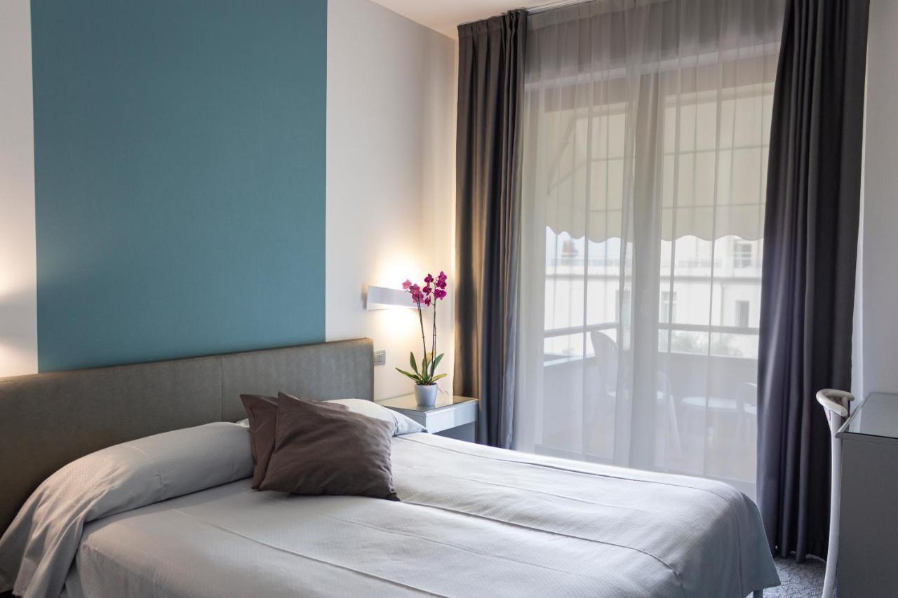 Hotel Desiree - Garda Lake Collection Sirmione Luaran gambar