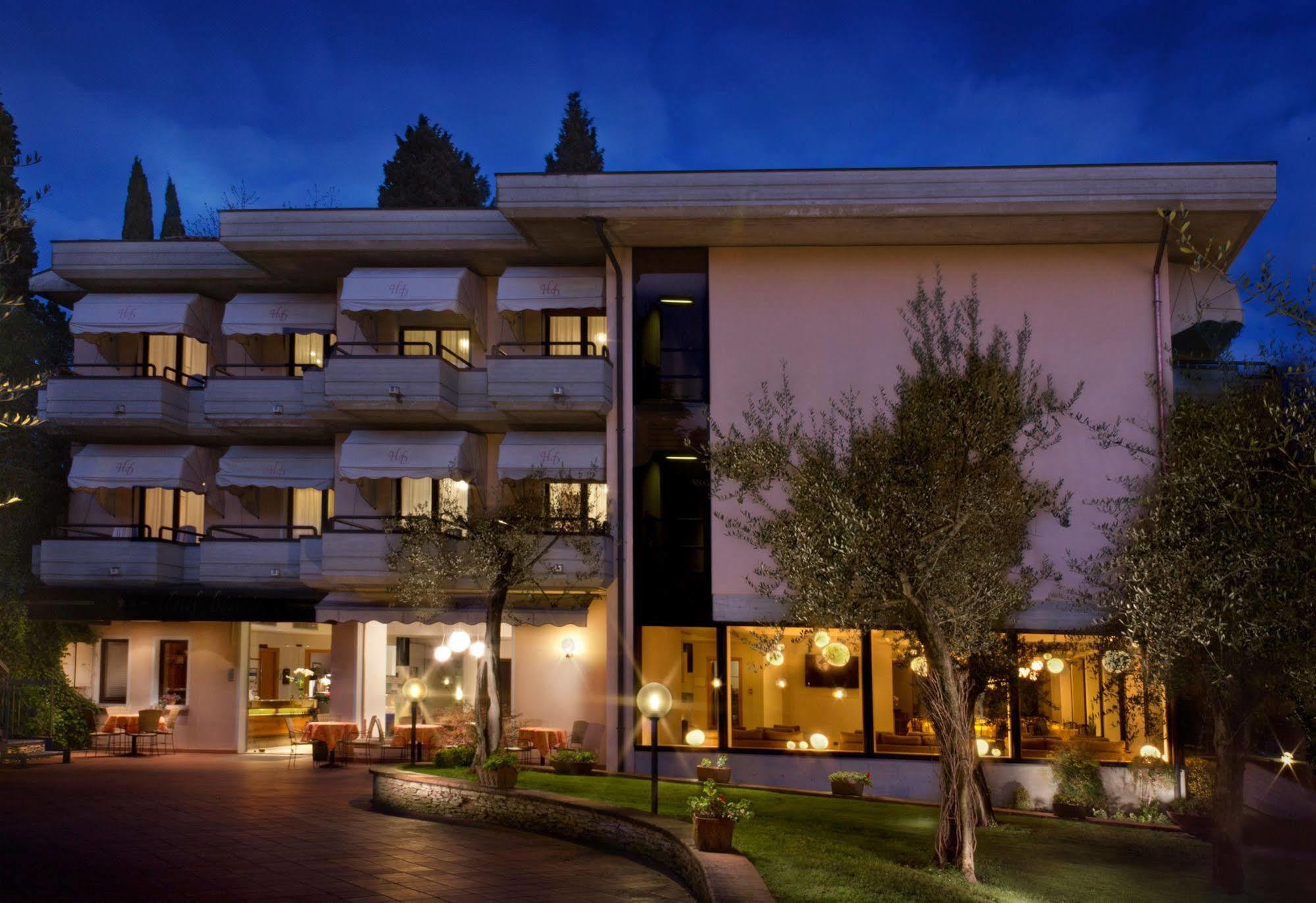 Hotel Desiree - Garda Lake Collection Sirmione Luaran gambar