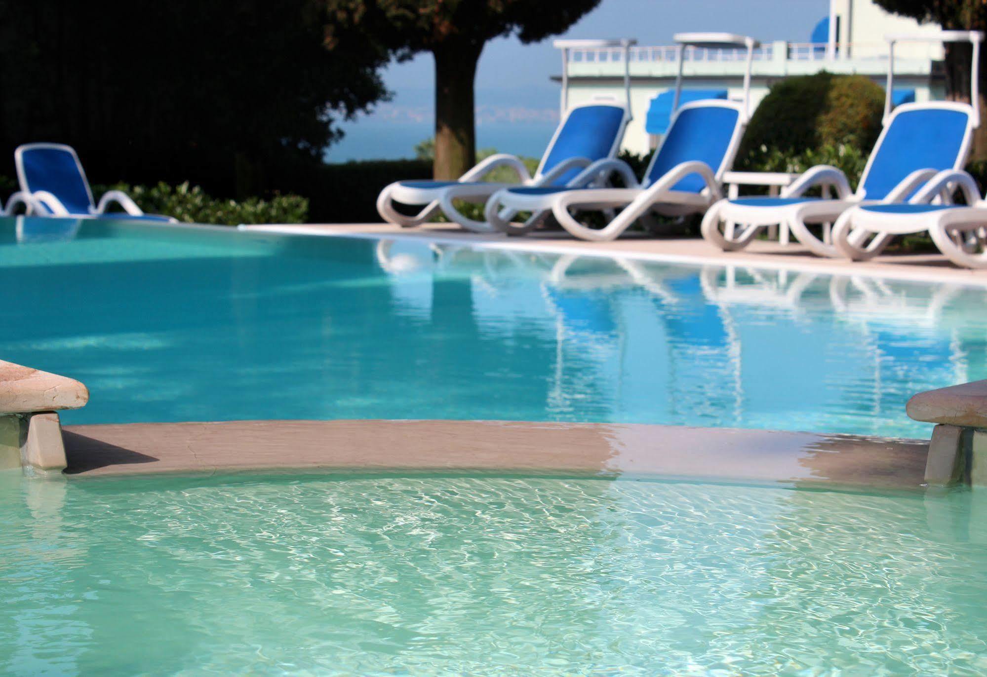 Hotel Desiree - Garda Lake Collection Sirmione Luaran gambar